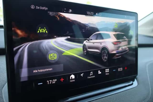 Škoda Enyaq (2023) thumbnail 10