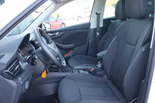 Škoda Kamiq (2023) thumbnail 12