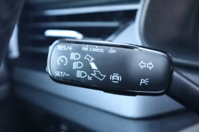 Škoda Kamiq (2023) thumbnail 15