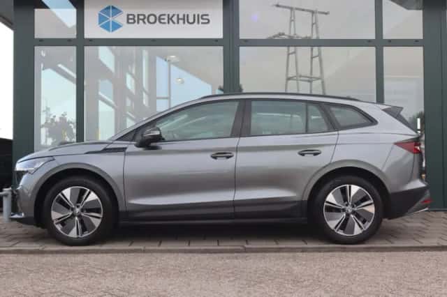 Škoda Enyaq (2022) thumbnail 2