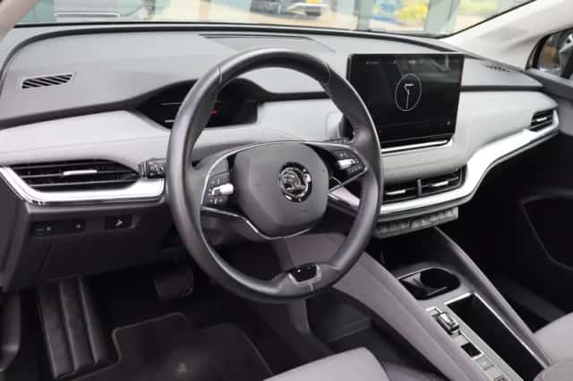 Škoda Enyaq (2022) thumbnail 4