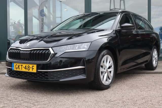 Škoda Octavia (2024) thumbnail 1