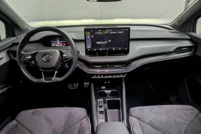 Škoda Enyaq (2023) thumbnail 5