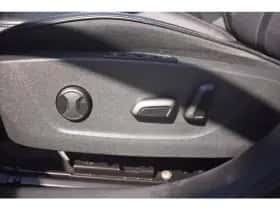 Škoda Octavia (2021) thumbnail 11