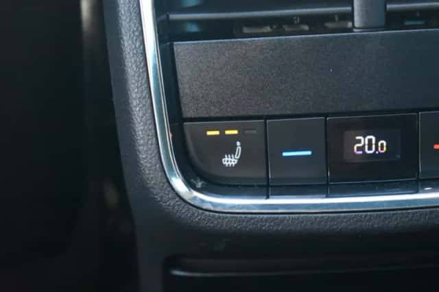 Škoda Octavia (2021) thumbnail 17