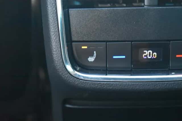 Škoda Octavia (2021) thumbnail 18