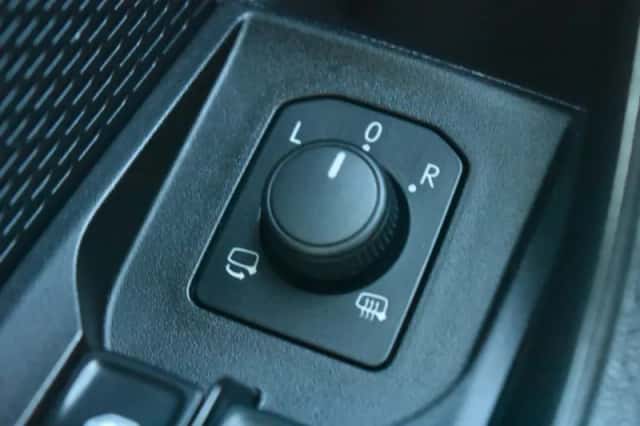 Škoda Octavia (2021) thumbnail 20