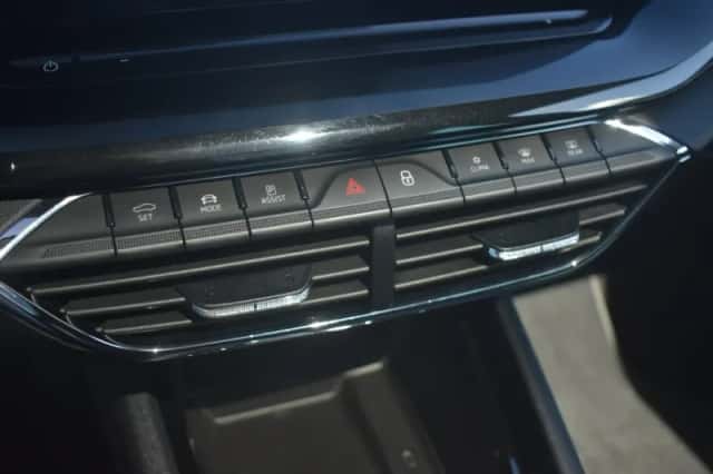 Škoda Octavia (2021) thumbnail 40