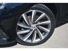 Škoda Octavia (2021) thumbnail 6
