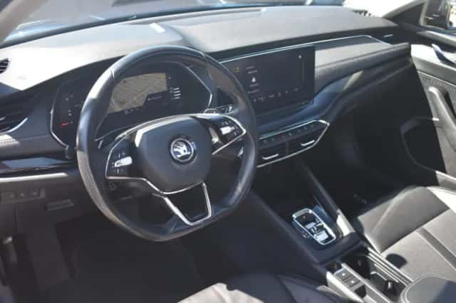 Škoda Octavia (2021) thumbnail 8
