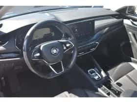 Škoda Octavia (2021) thumbnail 8