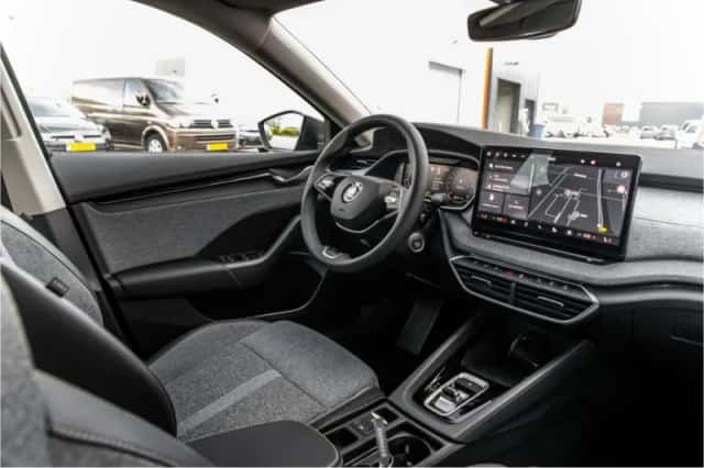 Škoda Octavia (2025) thumbnail 11