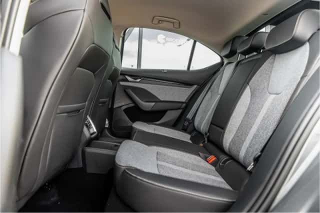 Škoda Octavia (2025) thumbnail 16