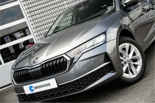 Škoda Octavia (2025) thumbnail 17
