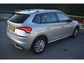 Škoda Kamiq (2023) thumbnail 3