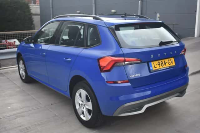 Škoda Kamiq (2021) thumbnail 3
