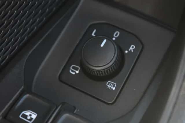 Škoda Octavia (2022) thumbnail 13
