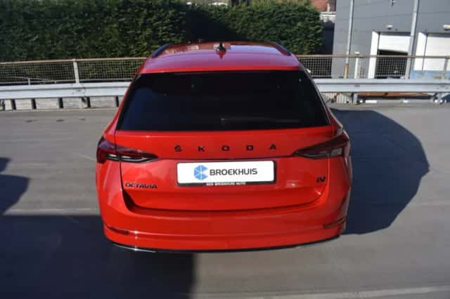Škoda Octavia (2022) thumbnail 38
