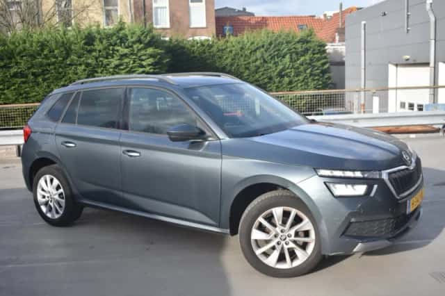 Škoda Kamiq (2020) thumbnail 2