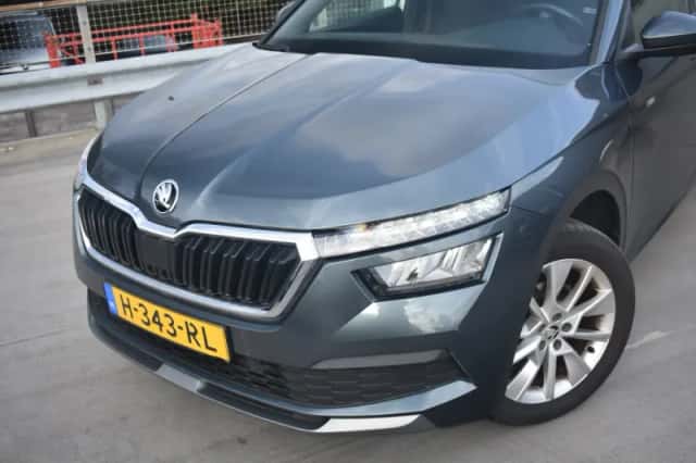 Škoda Kamiq (2020) thumbnail 5