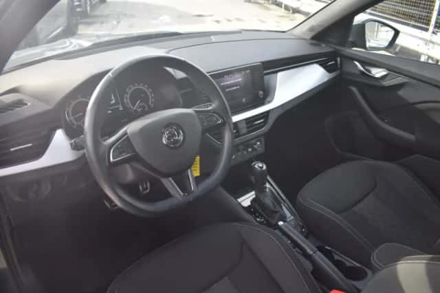 Škoda Kamiq (2020) thumbnail 9
