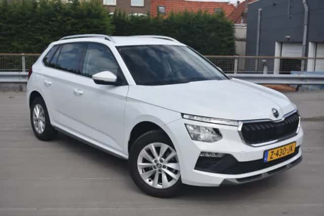 Škoda Kamiq (2024) thumbnail 2