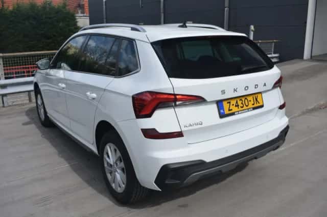 Škoda Kamiq (2024) thumbnail 3
