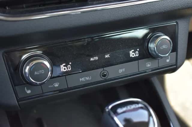 Škoda Kamiq (2021) thumbnail 24