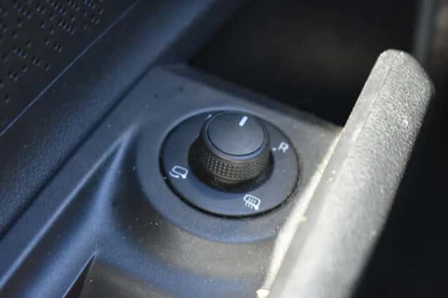Škoda Enyaq (2022) thumbnail 12