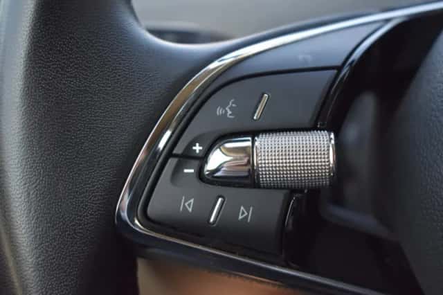 Škoda Enyaq (2022) thumbnail 15