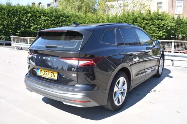 Škoda Enyaq (2022) thumbnail 5