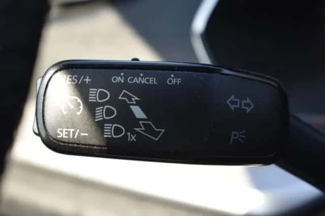 Škoda Octavia (2022) thumbnail 14