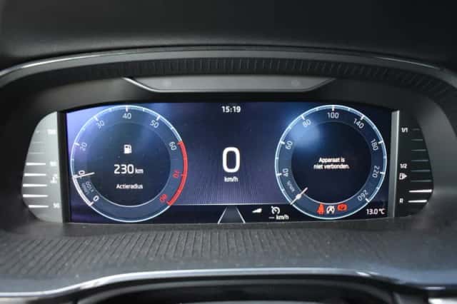 Škoda Octavia (2022) thumbnail 17
