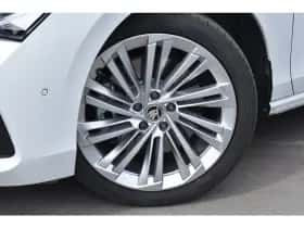 Škoda Superb (2025) thumbnail 6