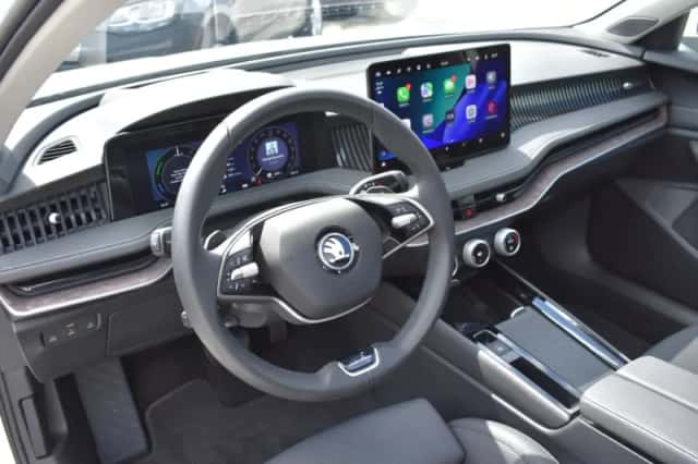 Škoda Superb (2025) thumbnail 9