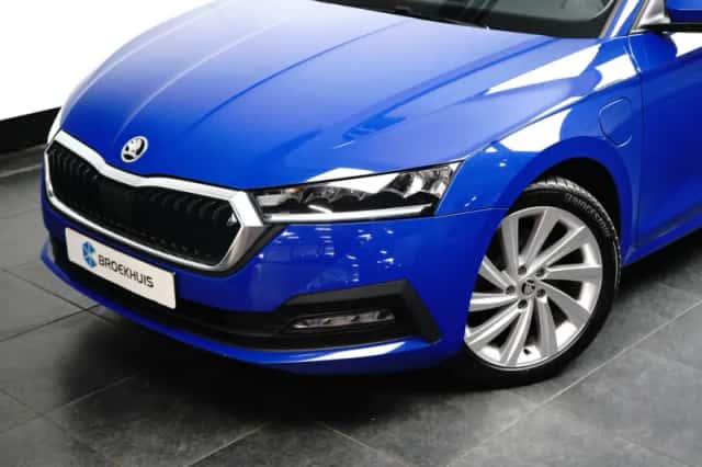 Škoda Octavia (2022) thumbnail 15