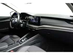Škoda Octavia (2022) thumbnail 7