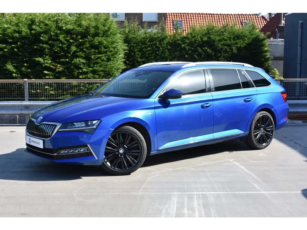 Škoda Superb (2021) — foto 1