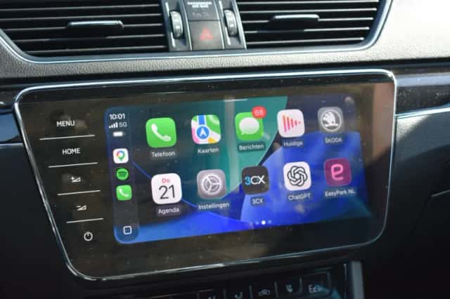Škoda Superb (2021) thumbnail 32