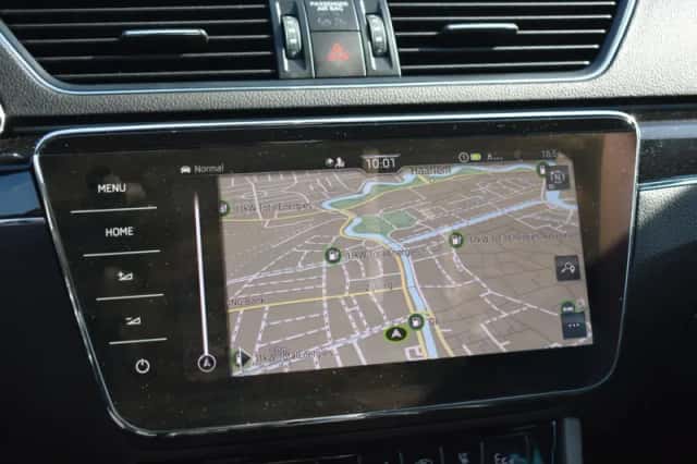 Škoda Superb (2021) thumbnail 33