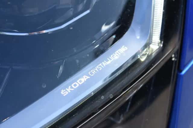 Škoda Superb (2021) thumbnail 7