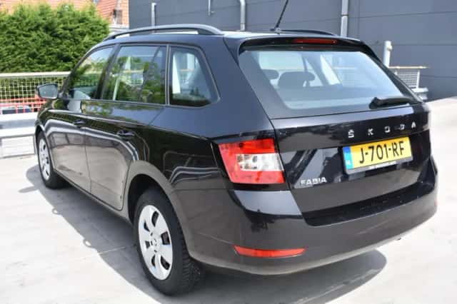 Škoda Fabia (2020) thumbnail 3