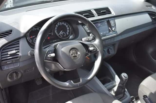Škoda Fabia (2020) thumbnail 8