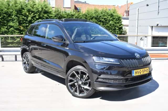 Škoda Karoq (2022) thumbnail 2