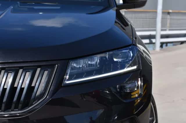 Škoda Karoq (2022) thumbnail 5