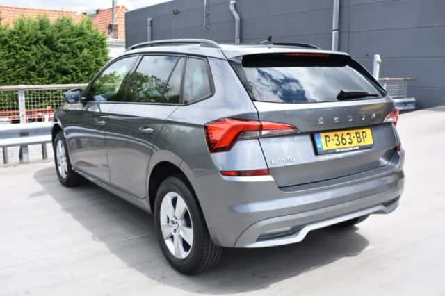 Škoda Kamiq (2022) thumbnail 3