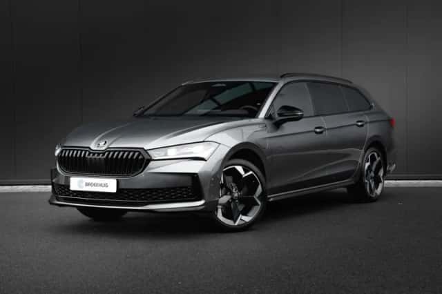 Škoda Superb (2025) thumbnail 1