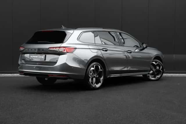 Škoda Superb (2025) thumbnail 2