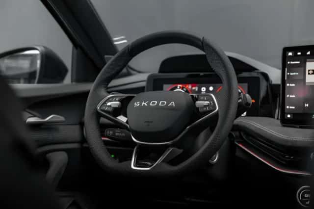 Škoda Superb (2025) thumbnail 15