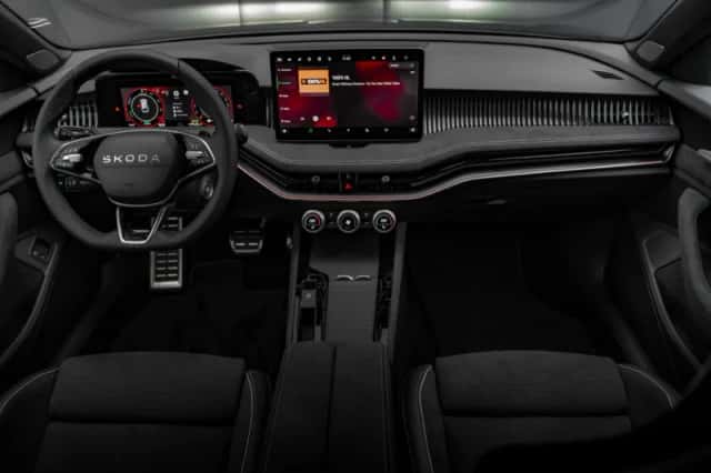 Škoda Superb (2025) thumbnail 18